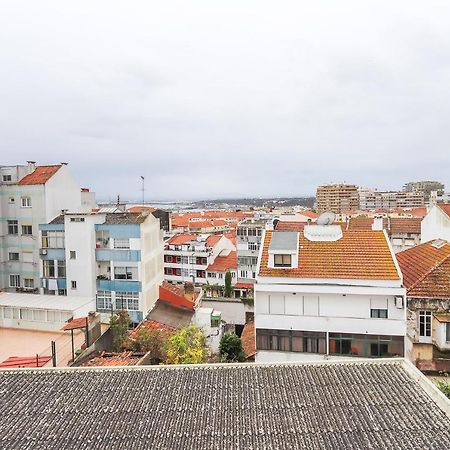 Vita Portucale ! Cacilhas River View Almada Exterior photo